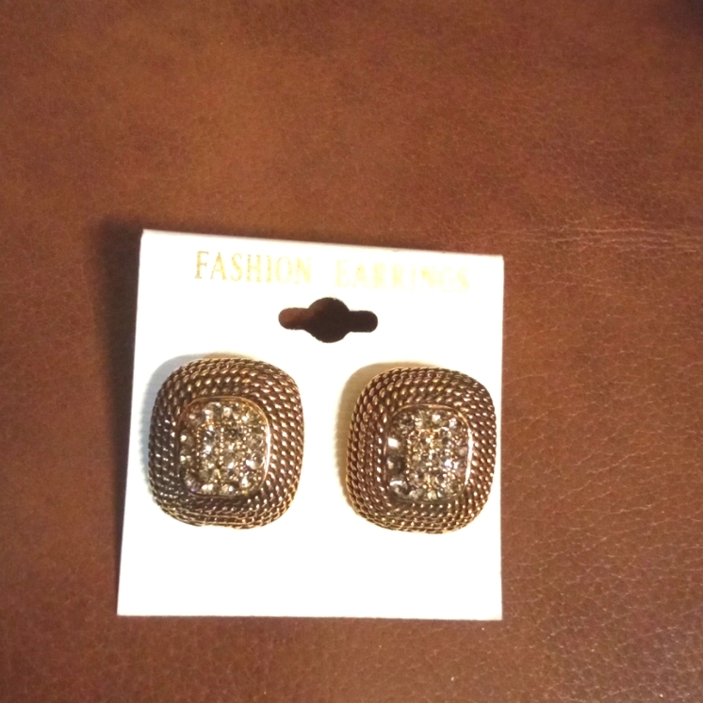 Vintage crystal post earrings.